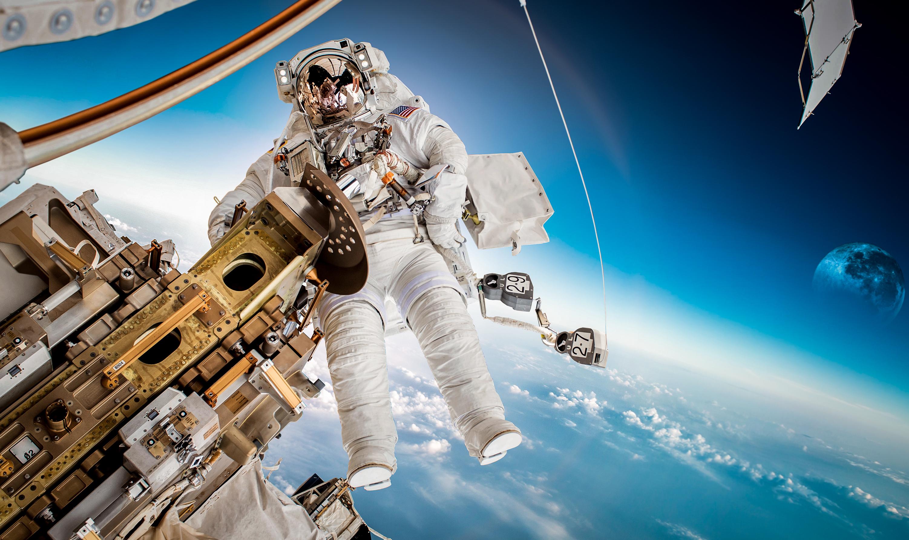 Astronaut Astronaut